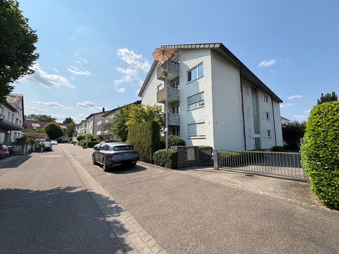 Sanierte ruhige Wohnung im Herzen von Korntal mit Garage, Balkonkraftwerk, Wallbox, 2 Sonnenbalkone – Foto 17