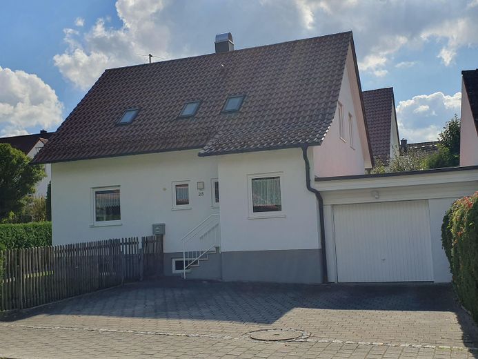 28 Nordseite;Stellplätze;