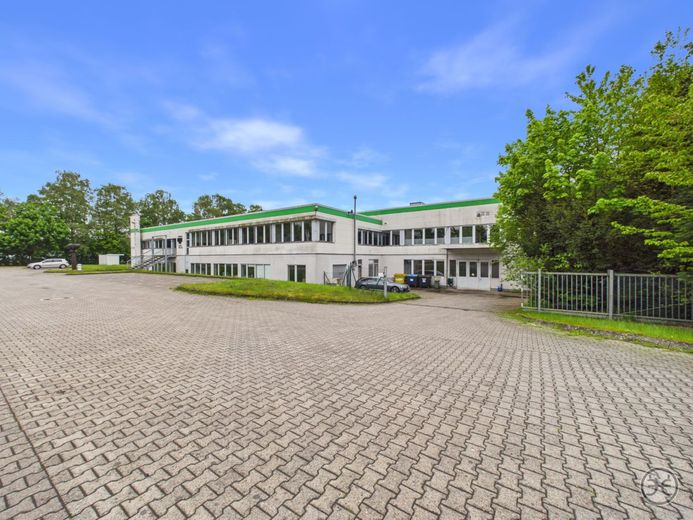 Büro &amp; Werkstattflächen in Industriegebiet zu Vermieten | Tweelbäke | Oldenburg – CAM05560G0-PR0049-STILL003