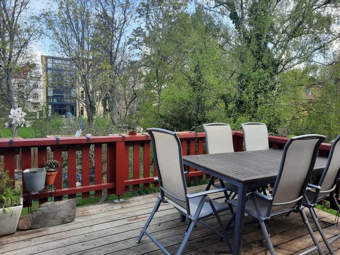 Exklusive und großzügige 5-Zimmer-Maisonettewohnung mit Balkon – Balkon