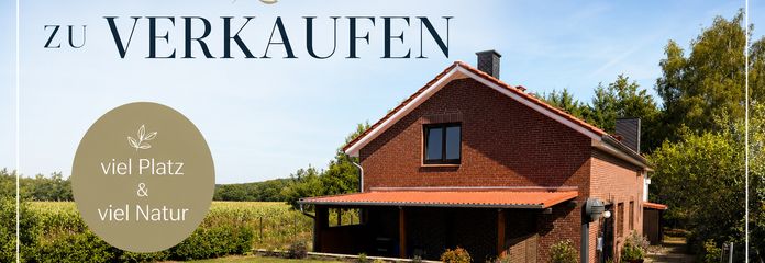 Komplett renoviertes Zweifamilienhaus 160 qm, in ruhiger Alleinlage mit großem Grundstück – Zweifamilienhaus