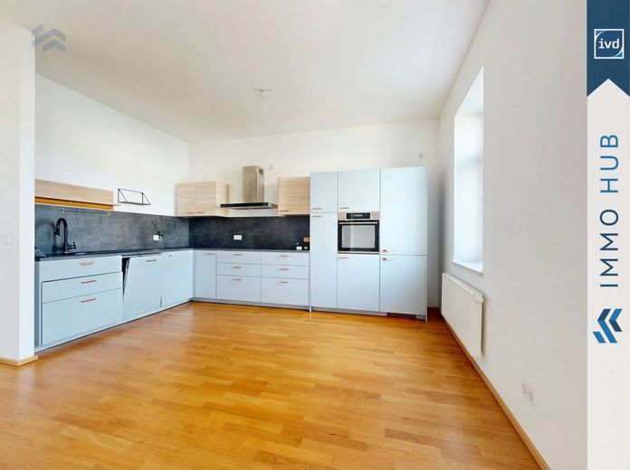 ++ Bezugsfrei, 4 Zimmer, Westbalkon und zwei Bäder ++ – 5604562-3s5v4vAJqFNLNxPQLtwyfS4B-116-Lutzner-Strae-03102026_154926_Bildbearbeitung.jpg