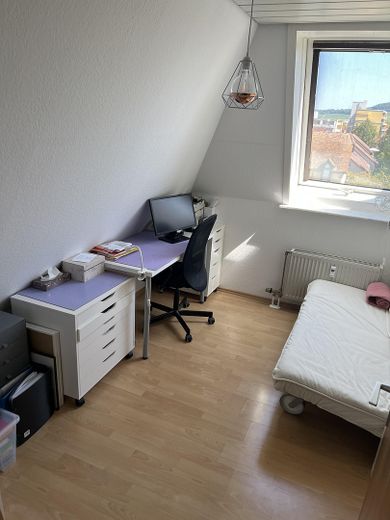 Kinderzimmer / Büro