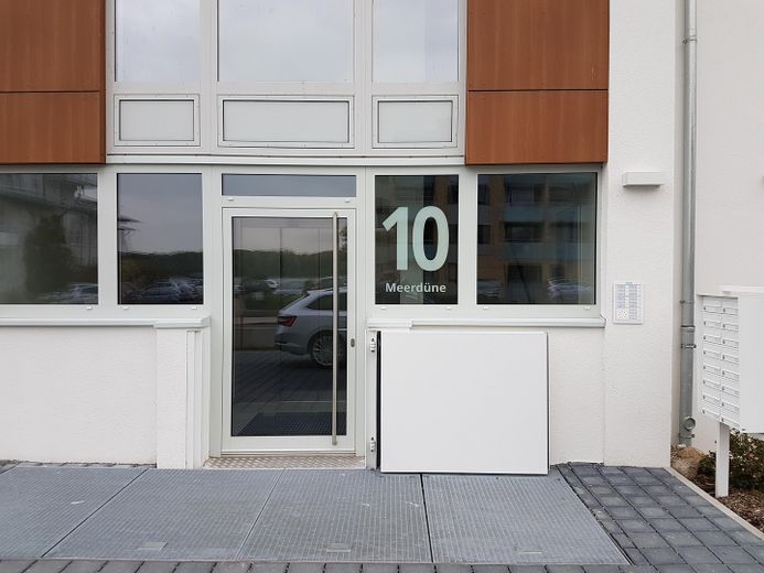 Pier 13 | 98 m² vista sul Mar Baltico, sauna e camino | senza commissioni – Hauseingang