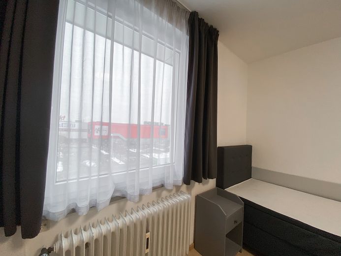 Modernes Einzelzimmer in Bischofsheim 65474 – Foto 21
