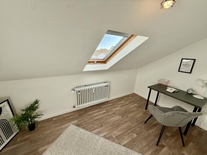 Eigentumswohnung im Dachgeschoss mit zwei Außenstellplätzen in Speyer – Kinderzimmer / Büro