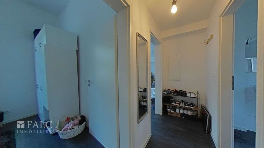 Renditestarkes Wohn- und Geschäftshaus in absoluter Spitzenlage von Neuwied-Stadt - Luisenplatz – 1 OG Eingang