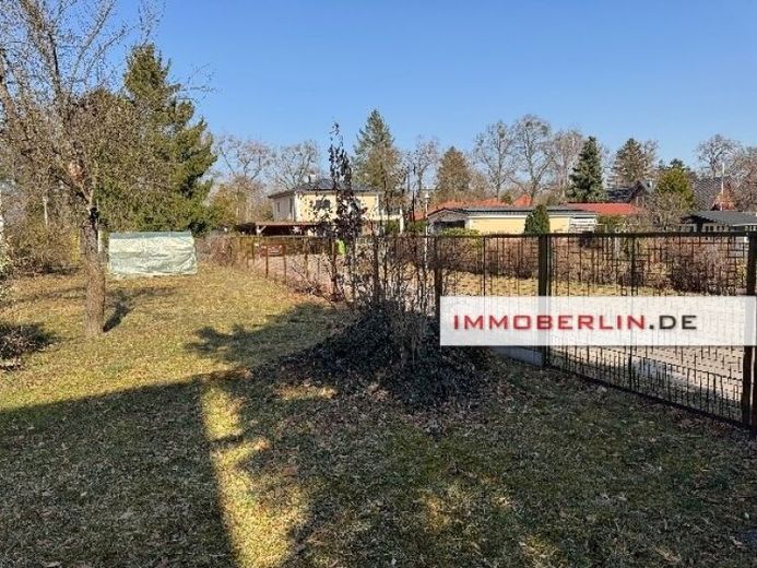 IMMOBERLIN.DE - Dom o charakterze z potencjałem i słoneczny ogród w harmonijnej lokalizacji – Zdjęcie 1