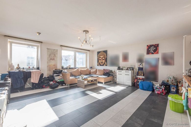 Eigentumswohnung im 1. OG mit Lift zum TOP-Preis - Wohnen oder Vermieten in Hamelner Bahnhofsnähe! – Wohnzimmer Wohnung 1