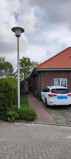Inteligentny młody bliźniak w Norden – Stellplatz