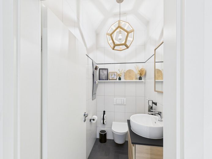 Gästetoilette (1.OG)