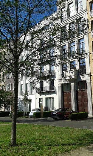 EXKLUSIVE BELLE ETAGE*1a Geschäftswohnung*MITTEN IN MITTE*ruhig sonnig sicher – 1a Lage: ruhig, sonnig, sicher