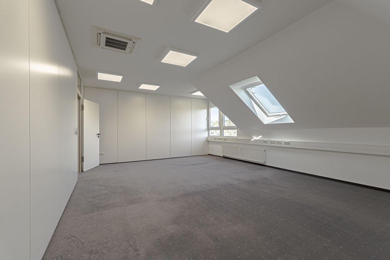 Arbeiten im Grünen – Foto 3