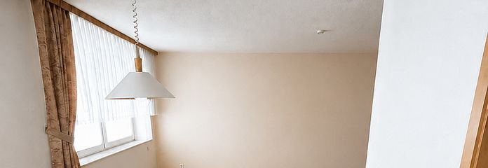 شقة مشرقة من 3 غرف في ريمبتندورف – حوالي 80 م² في الطابق الأول – Wohnzimmer