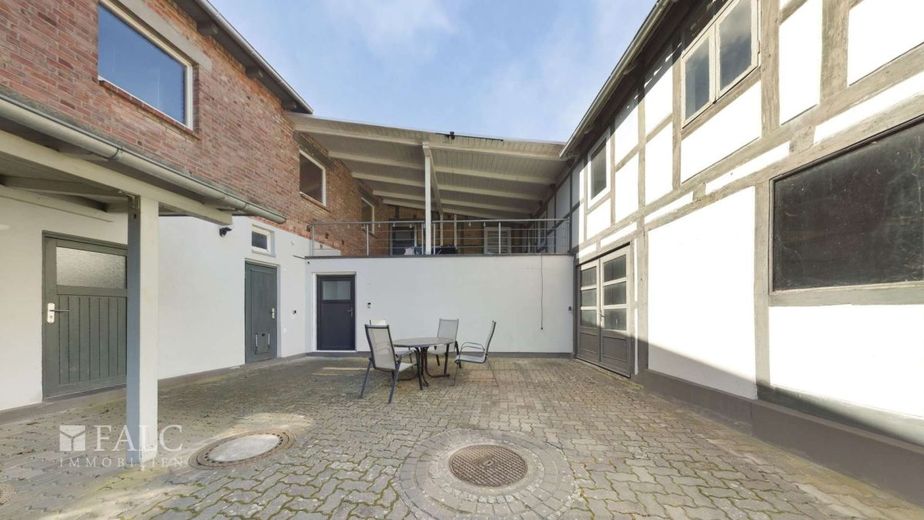 Ihre Gelegenheit: Großzügiges Wohnen im Grünen! – Innenhof