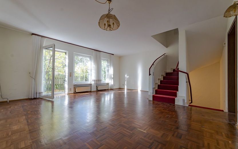 003.Wohnzimmer