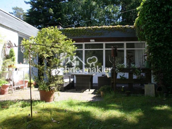 Bungalow - gehobene Wohnlage - traumhaftes Naturgrundstück – Foto 1