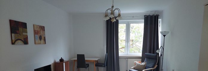 Sonnige und komplett möblierte 1-Zimmerwohnung in Berlin-Steglitz