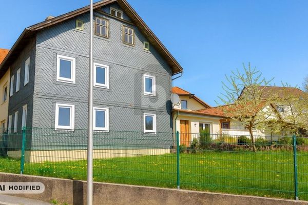 FELICITÀ NEL VERDE CON GIARDINO E TERRAZZA