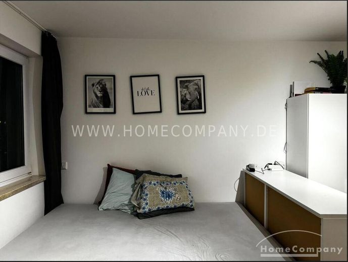 Modern möbliertes 1-Zimmer-Apartment – ba4b7a19e839ab25a1437fac3cae6e8c129017a2.jpg