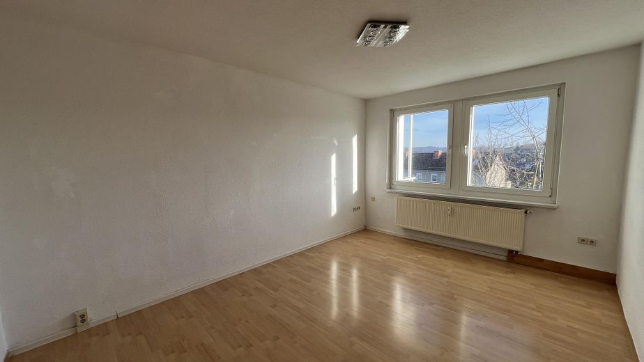 słoneczne mieszkanie 2-pokojowe z kuchnią w zabudowie – Wohnzimmer