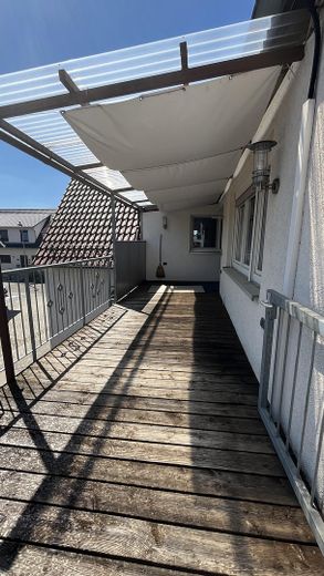 Großzügige 5-Zimmer-Wohnung mit Garten, Terrasse und Garage – Foto 14