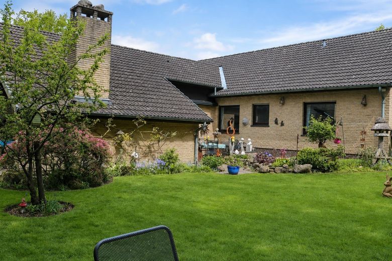 La vostra nuova casa a Hude (Vielstedt)  – casa unifamiliare di 6 stanze – Foto 1