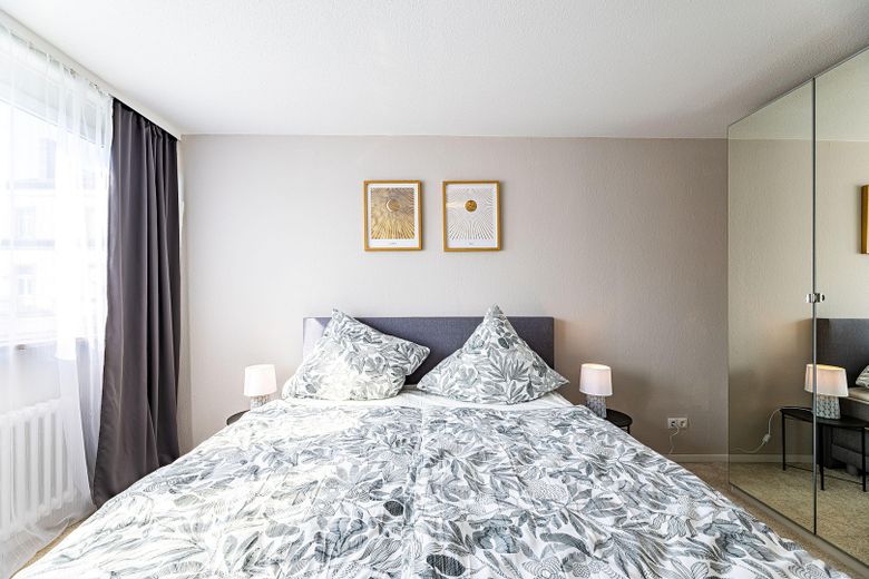 Business Living Bamberg | Totalmente amueblado · Todo incluido · Ubicación privilegiada – Hauptschlafzimmer