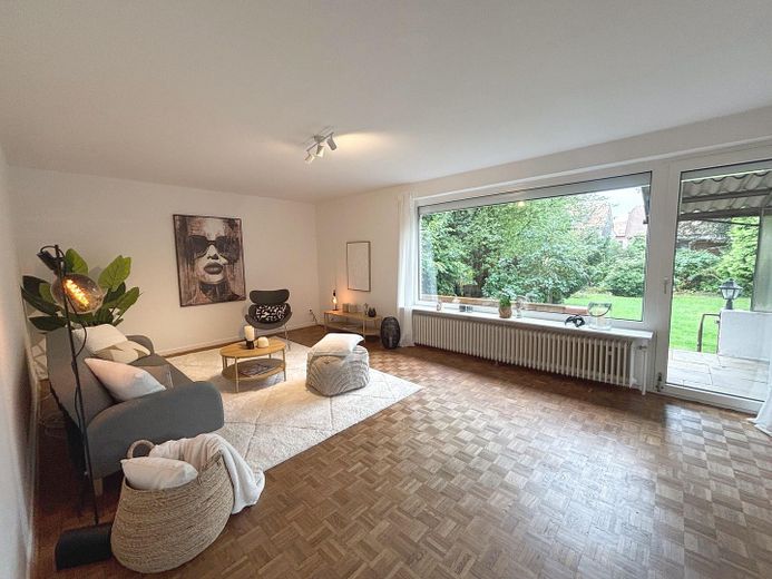 Quand le calme rencontre la proximité - Maison individuelle avec jardin à Neu Hagen - sans commission – Wohnzimmer im Erdgeschoss