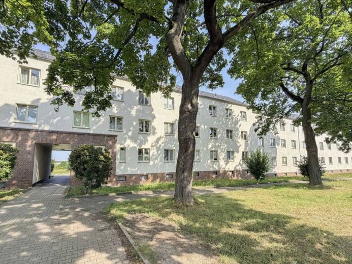 *Investimento del 2006, ristrutturato, di 2 locali con balcone e posto auto* – Foto 1