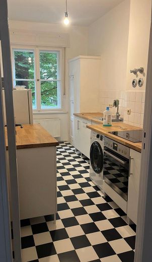 Küche: E-Herd, WM, Spüler