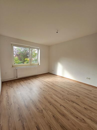 2-Zimmer-Wohnung mit Balkon in Wilhelmshaven Mitte – Foto 1
