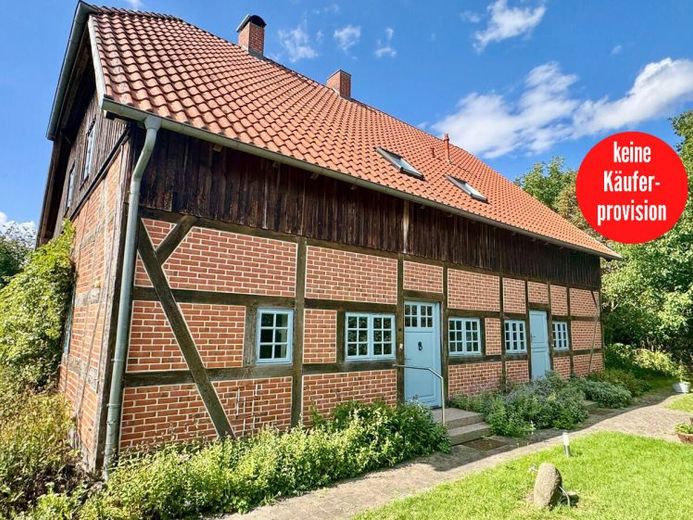 HORN IMMOBILIEN ++ large, stylish half-timbered house in Rumpshagen near Penzlin with many extras! – Photo 1