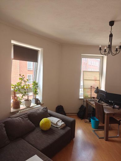Sonnige, ruhige 2-Zimmer-Altbauwohnung zentral in Kiel – फोटो 9