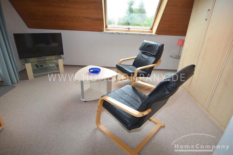 Hübsche 2-Zimmer-Dachgeschoßwohnung in Kiel-Heikendorf mit großer Dachterrasse, möbliert – 3f5713c71b34750bce892ecd121f4d389905f081.jpg
