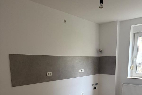 Neuwertige, stilvolle 2,5 -Zimmer-Wohnung nach Sanierung