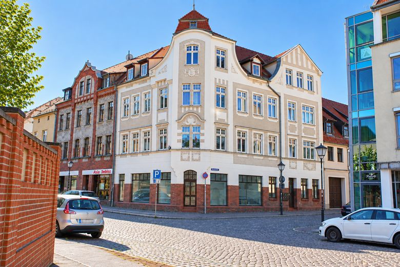 Bez prowizji: reprezentacyjny budynek mieszkalno-usługowy w Torgau – Wohn-und Geschäftshaus