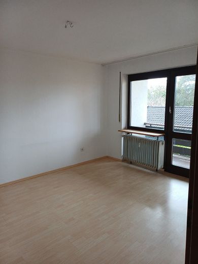 Helle 3 Zimmerwohnung mit Bergblick – Foto 4