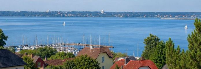 Charmante Wohnung mit traumhaftem Ostseeblick, Balkon und Sauna
