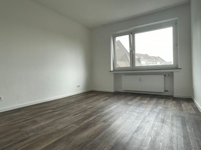 Attraktive Stadtwohnung im Herzen der Bottroper Innenstadt – perfekt für Singles und Paare – Schlafzimmer