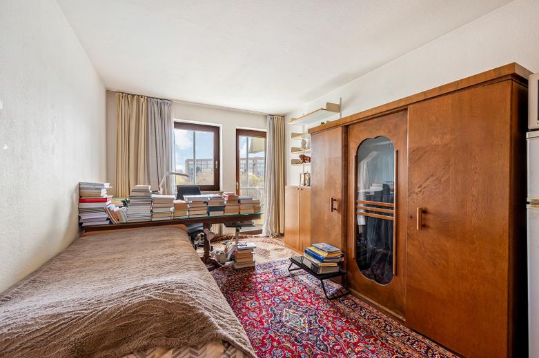 exklusive 6,2% Rendite, gut vermietete helle Wohg.+Balkon +Kellerraum + Stellpl. ohne Makler, #3012 – Foto 2