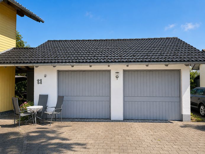 Sehr sonniges Holzhaus, KfW60, Isny-Großholzleute, EG barrierefrei, – Garage