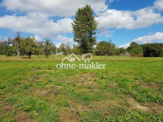 Emplacement de rêve, idéal pour une famille – terrain à bâtir à Plech, parcelle d’angle – Photo 1