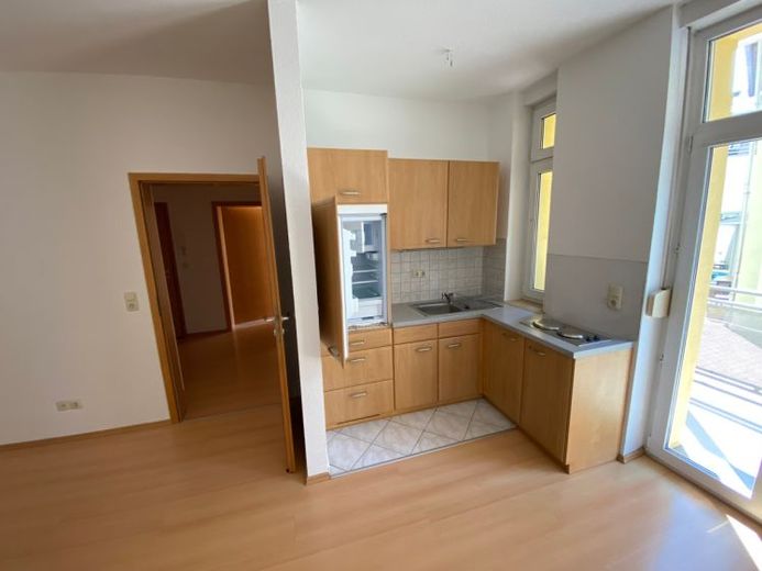 Fantastico piccolo appartamento bilocale al piano terra con cucina componibile e balcone a Greiz (WE2) – Foto 1