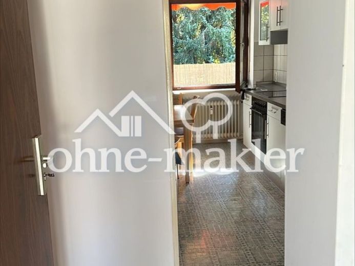 Prima locazione di una casa condivisa per 3 persone con balcone in tranquilla posizione centrale – Foto 1