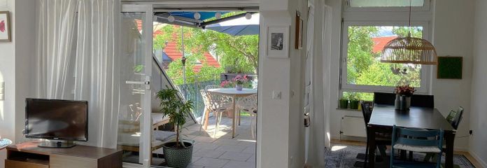 Esszimmer u. Balkon (1. Etage)