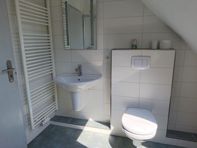 Freistehendes EFH mit Anliegerapartment auf 980 m2 Grund, Schleswig_Neustadt – Bad EG