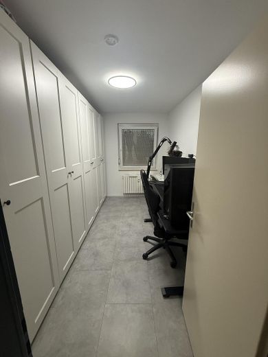 Kinderzimmer/Ankleidezimmer