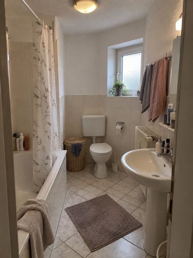 provisionsfreie ETW als Kapitalanlage in Bestlage von Meerbusch-Büderich – Bad