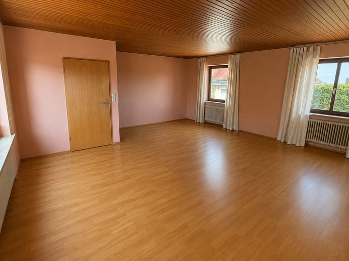Haus mit Zukunft! Zwei separate Wohnungen - getrennte Eingänge. Attraktive Möglichkeiten! – फोटो 46